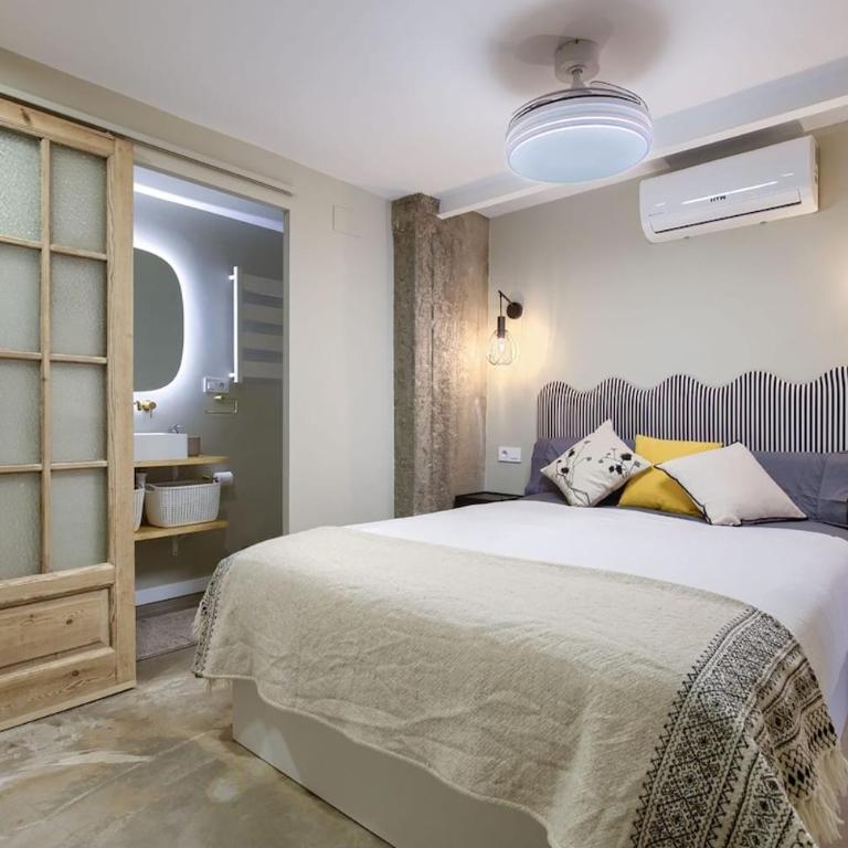 Beautiful central duplex apartment - Two-Bedroom Apartment - 11