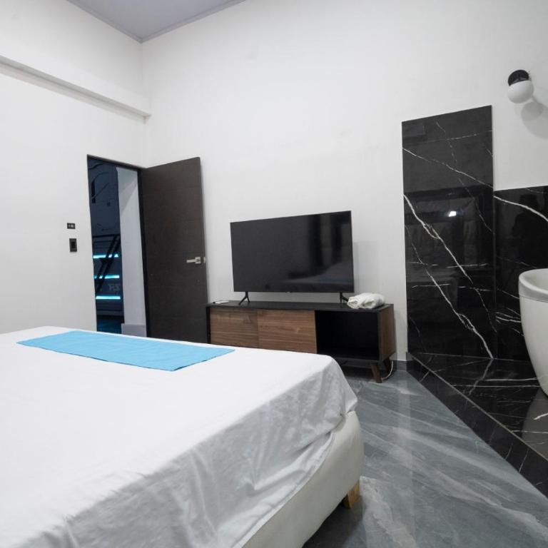Hotel Hostal cápsulas 24 horas - Habitación Doble con baño privado - 12