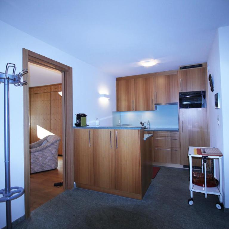 Residenza Lagrev - 2 ½ Zimmerwohnung Nr 106 - Typ 25A - 1 Etage - Süd - Apartamento con vistas a las montañas - 4