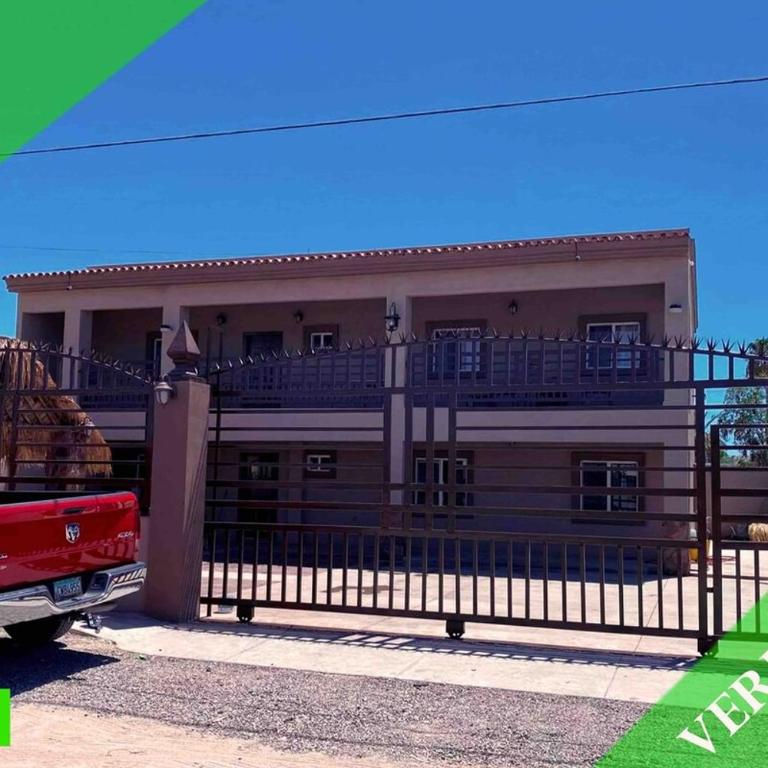 Casa Miguel Hidalgo 6 Bedroom, 4 Bath for 20 people - Six-Bedroom House - 1