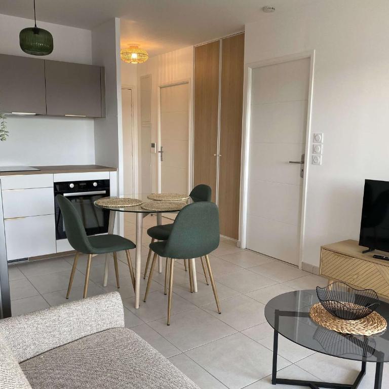 Appartement T2 avec terrasse et parking, vue sur l'étang de Thau - FR-1-553-296 - Appartement - 7