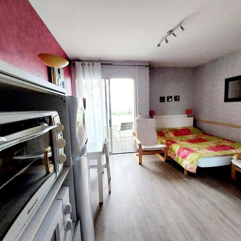 Studio confortable avec WiFi, parfait pour 2 personnes - FR-1-553-297 - Studio - 3