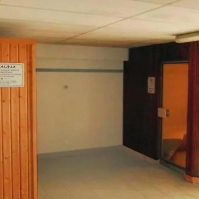 Fraîcheur sous les pins bord du lac marin et 800m mer joli mas de pêcheurs rénové 8 couchages - Haus mit 3 Schlafzimmern - 56