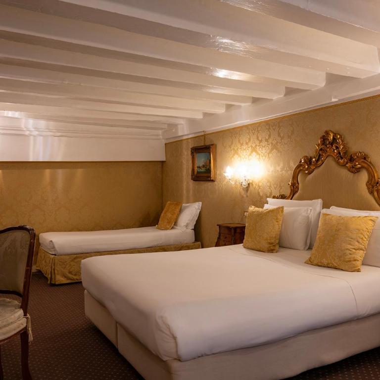 Hotel Antico Doge - a Member of Elizabeth Hotel Group - Camera Tripla - 4