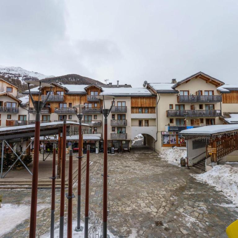 Résidence Les Hauts De Preclaux - Appartement exposé sud au coeur des Orres 1800 MAE-1651 - Apartment - 6