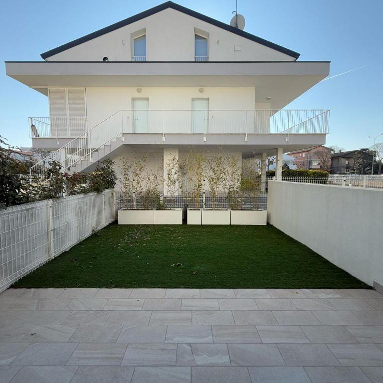 GREEN APARTMENT-Solo per famiglie-WALTERIGATO APARTMENTS - Appartamento con 2 Camere da Letto - 1
