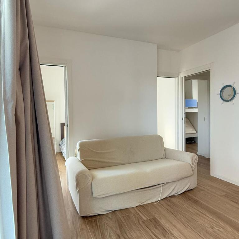 GREEN APARTMENT-Solo per famiglie-WALTERIGATO APARTMENTS - Appartamento con 2 Camere da Letto - 11