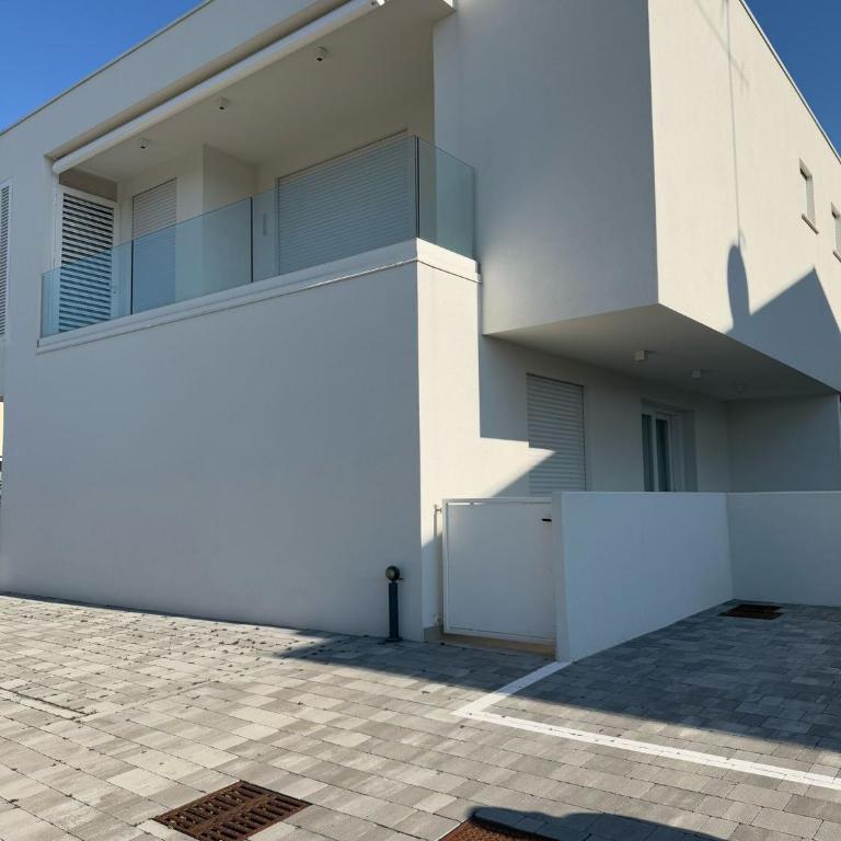 GREEN APARTMENT-Solo per famiglie-WALTERIGATO APARTMENTS - Appartamento con 2 Camere da Letto - 12