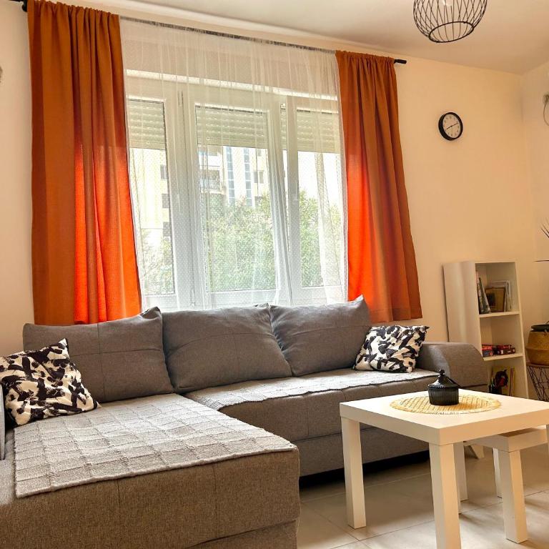 Cozy apartment, 10 minutes walking distance from the Old Town - Apartman sa 2 Spavaće Sobe - 2