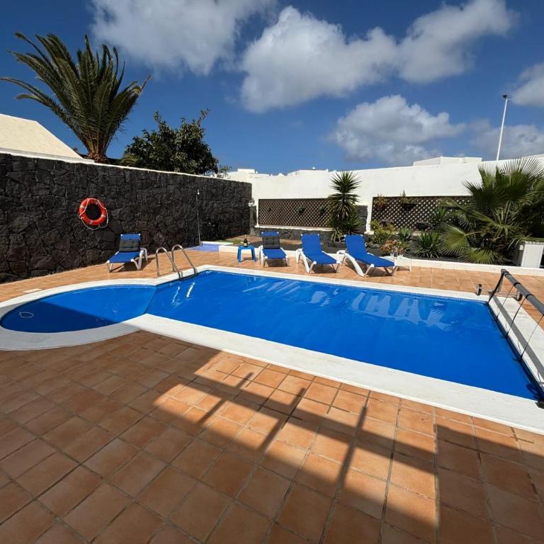 Villa Adel, Oasis de paz con piscina climatizada - Villa - 5