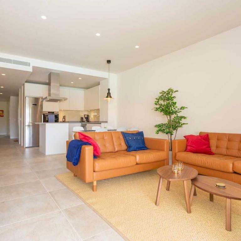 Heated pool and gym Premium apartment - Apartamento de 3 dormitorios - 2