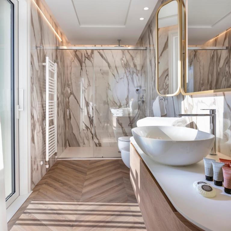 Hotel Corallo - Queen Suite with Sea View - 3