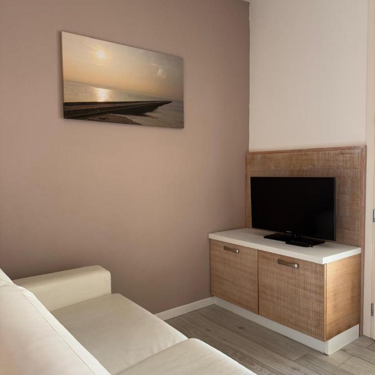 RESIDENCE WAVE 1-Solo per famiglie- WALTERIGATO APARTMENTS - Appartamento con Vista Giardino - 15