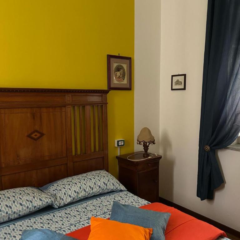 Leon - Double Room with Private External Bathroom - 7