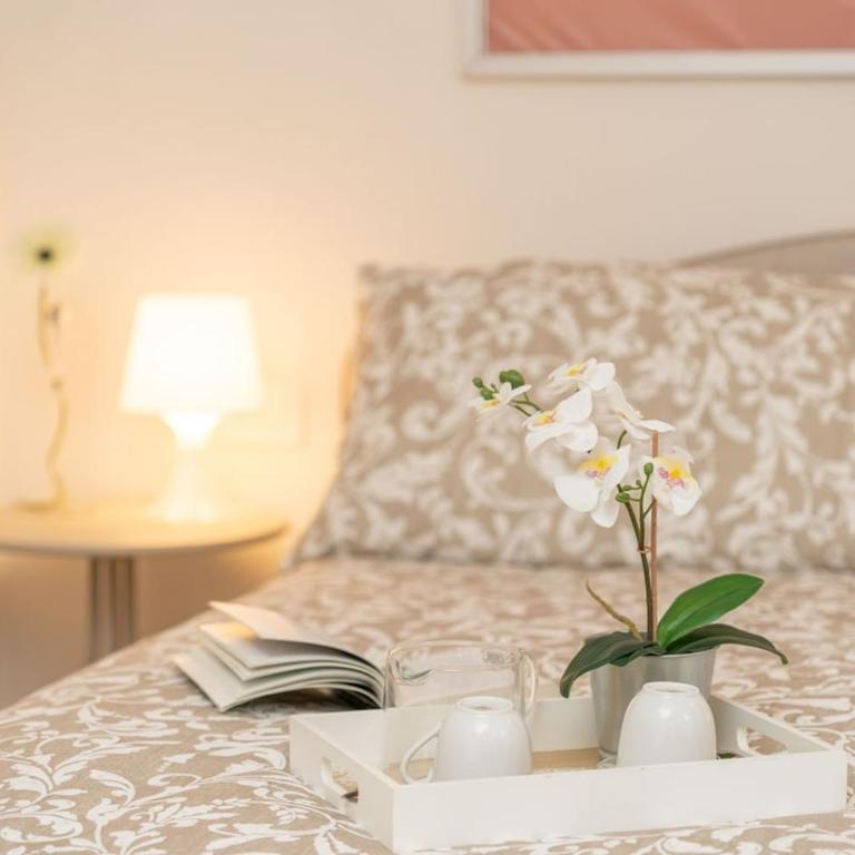 Casa Emilia 65 - One-Bedroom Apartment - 8