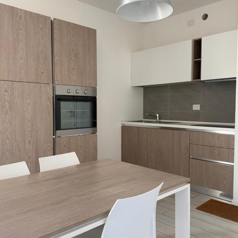 RESIDENCE WAVE 1-Solo per famiglie- WALTERIGATO APARTMENTS - Appartamento con 2 Camere da Letto e Vista Piscina - 20