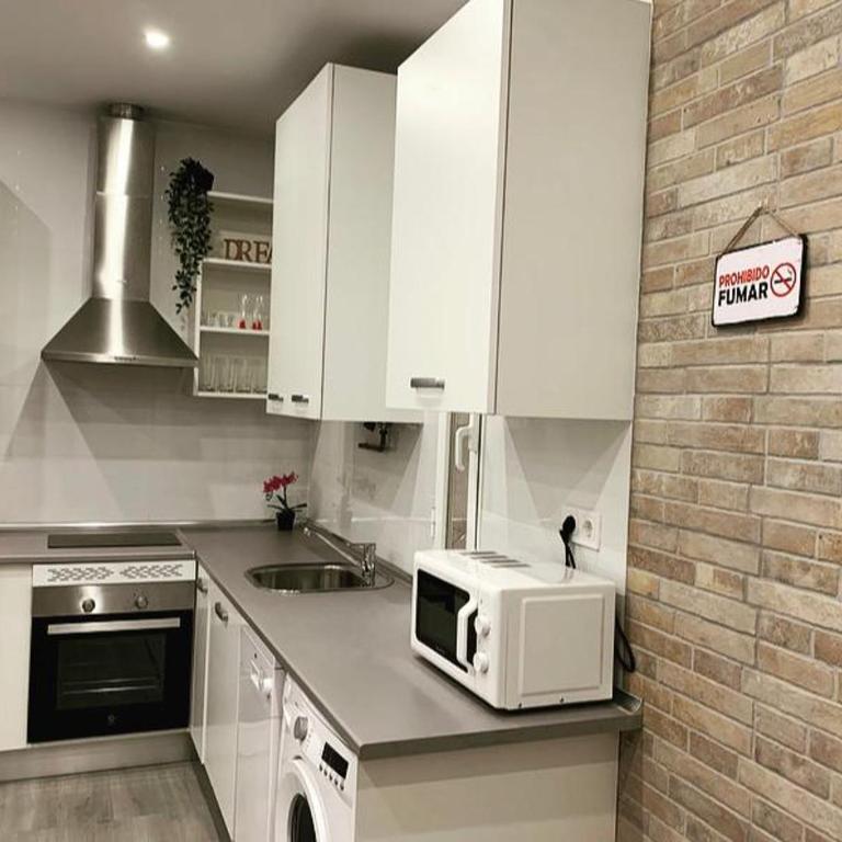 Modern Apartment I in Madrid - Apartamento de 2 dormitorios - 24