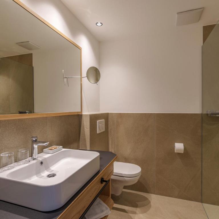 Hotel Lechner - Habitación Doble Superior con balcón - 7
