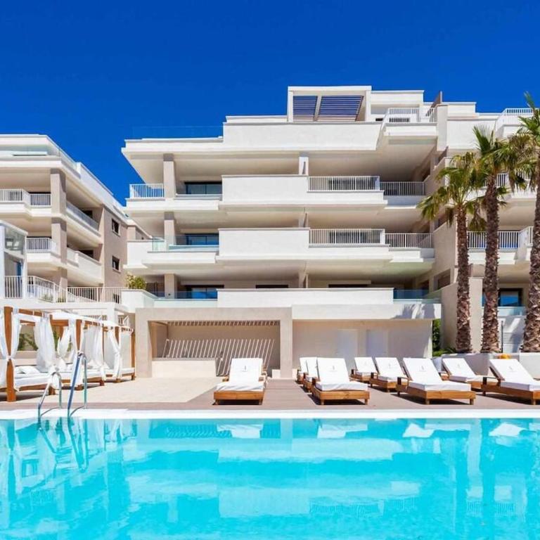 Luxury apartment with sea views and heated pool - Apartamento de 3 dormitorios - 19