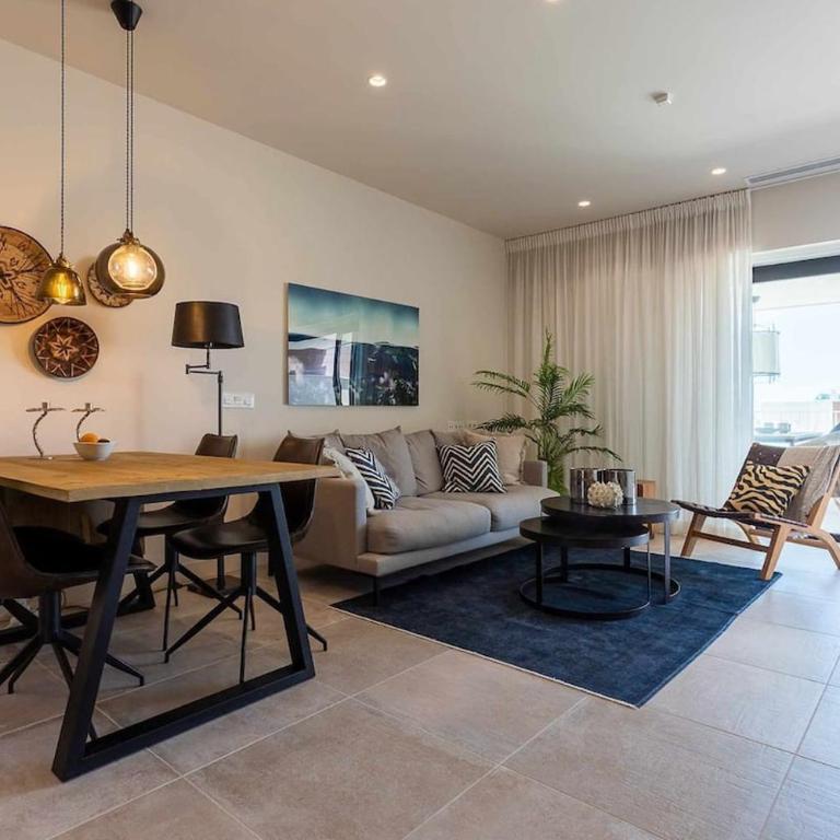 Luxury apartment with sea views and heated pool - Apartamento de 3 dormitorios - 20