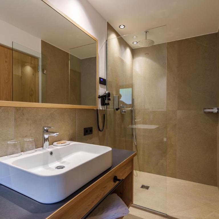 Hotel Lechner - Habitación Doble Económica con balcón - 1 cama - 1