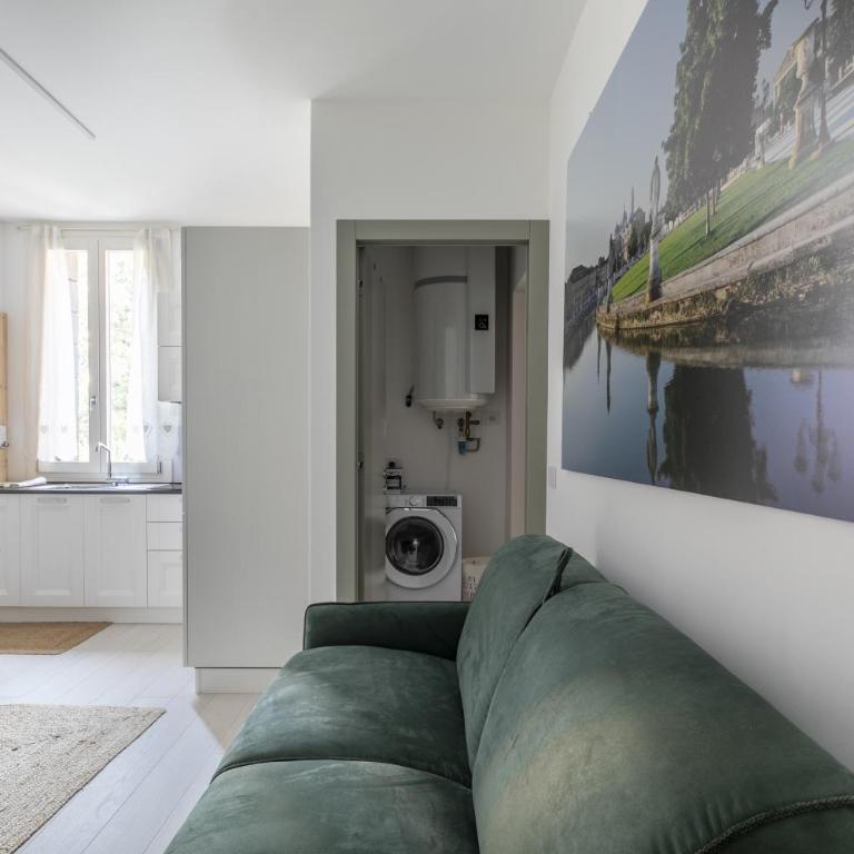 Secret Rose Garden in the heart of Padua - Two-Bedroom Apartment - 6