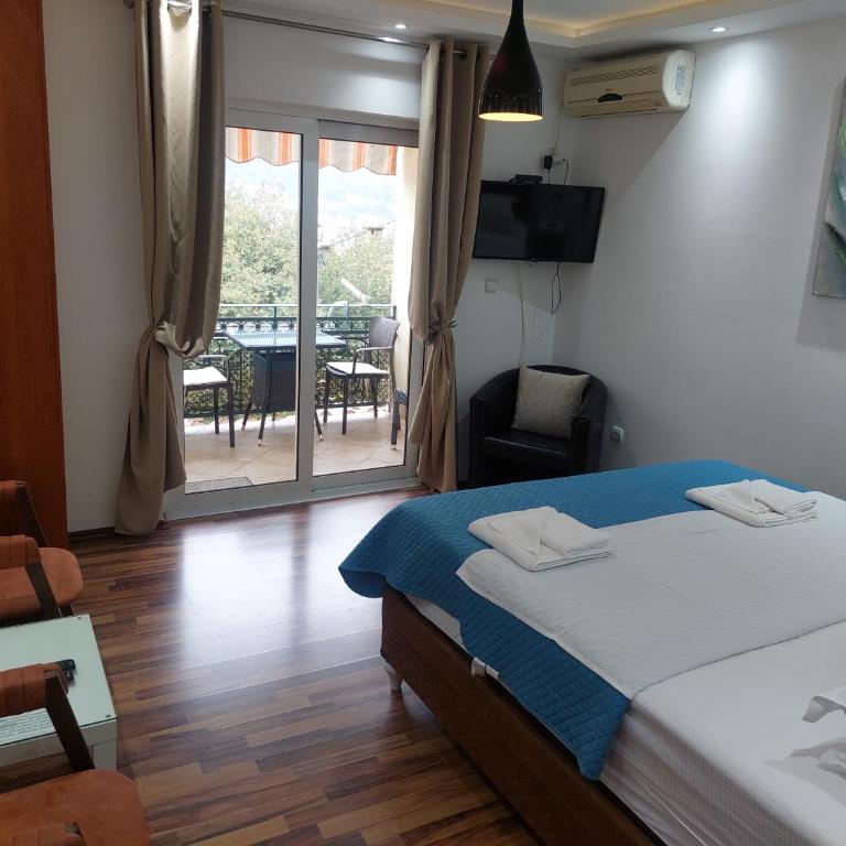 Apartments Nancy - One-Bedroom Apartment with Balcony and Sea View - 22