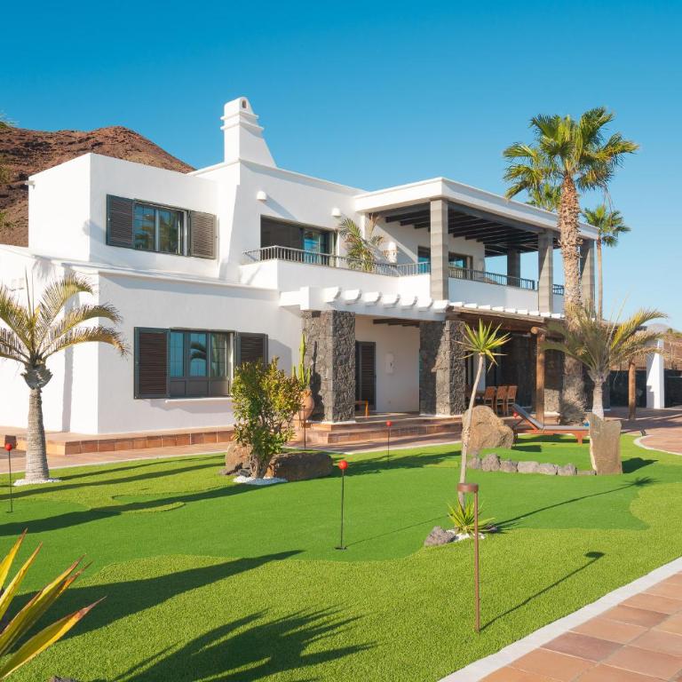 Villa Volcán con piscina e impresionantes vistas al mar, pádel y mini golf en Montaña Roja - Villa with Sea View - 23