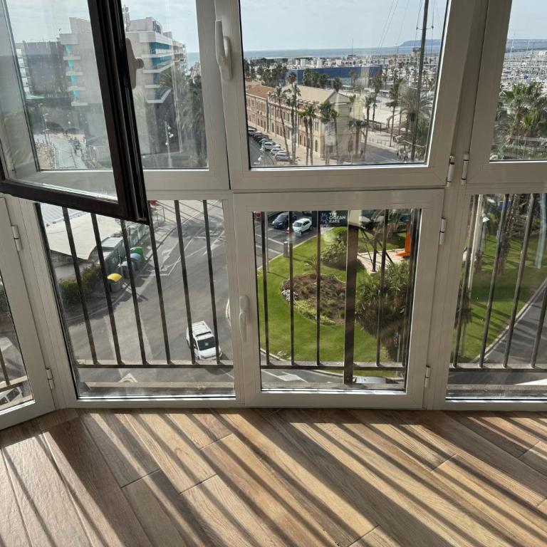 Apartamentos Playa Postiguet Alicante - Apartment with Sea View - 26