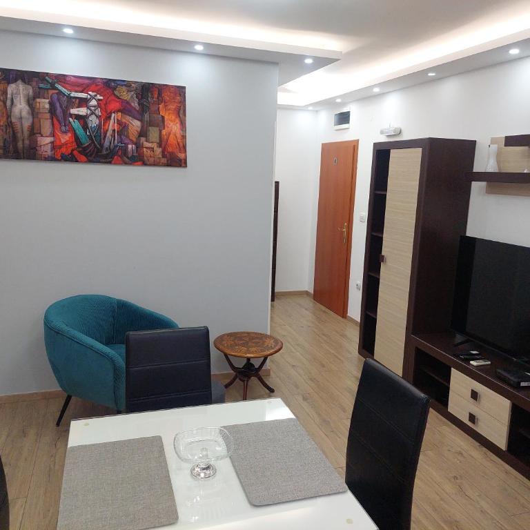 Apartments Nancy - Comfort One-Bedroom Apartment with Balcony and Sea View - 20