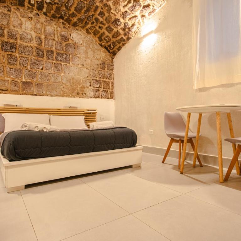 I Gradini - Double Room with Private Bathroom - 4