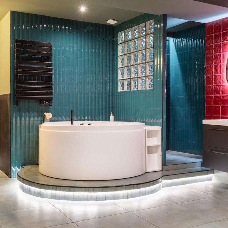 Arc de Triomphe Romantic SUITE Jacuzzi Emeraude - Apartamento de 1 dormitorio - 3