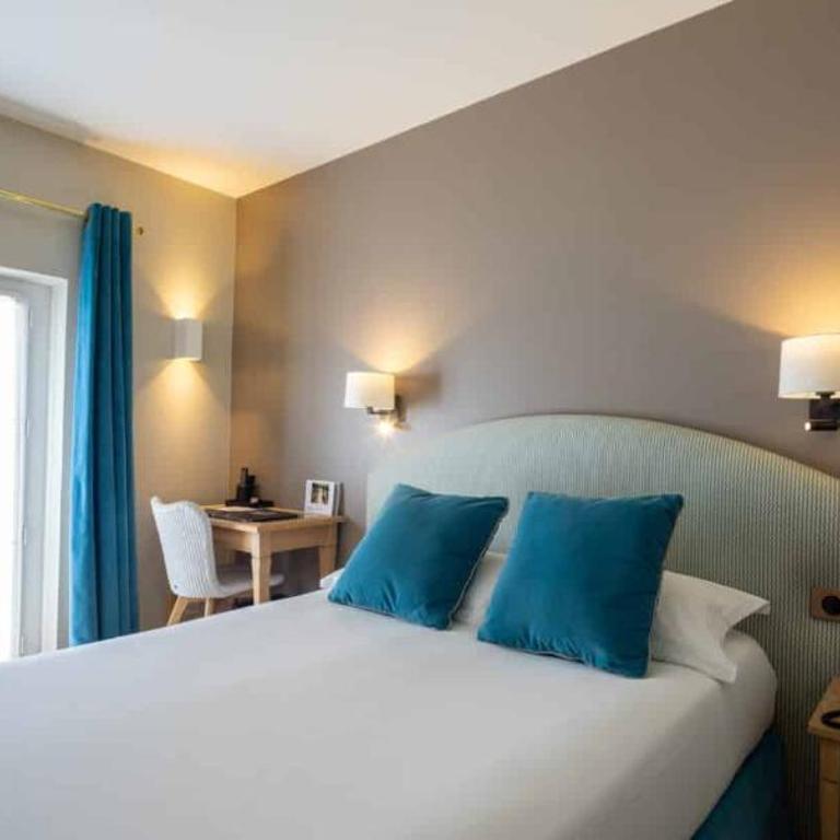 Hôtel de la Plage - Saint Jean de Luz - Chambre - Vue sur Ville - 2