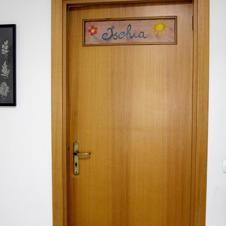 Casa Avallone - Camera Quadrupla con Bagno Privato - 5