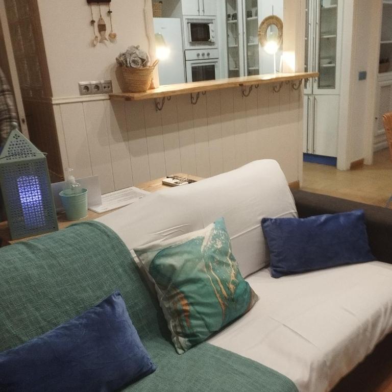 Port House, Paseo Marítimo,a un minuto playa - Three-Bedroom Apartment - 41