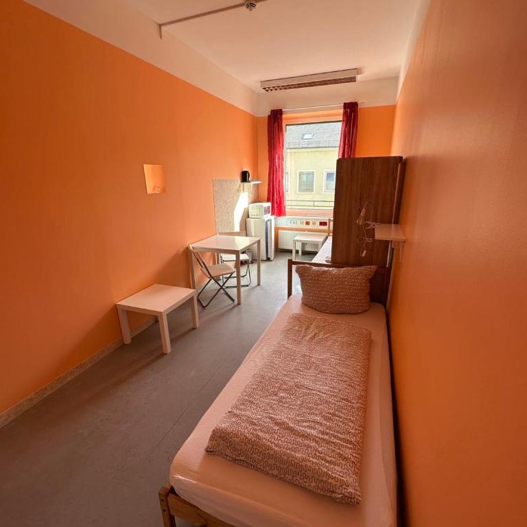 2-Rent Group Hostel Rooms&Apartments GKP2 - Doppelzimmer - 2