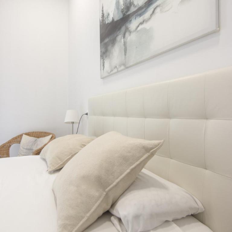 RentalSevilla Cuesta del Rosario I - Apartamento de 1 dormitorio - 2