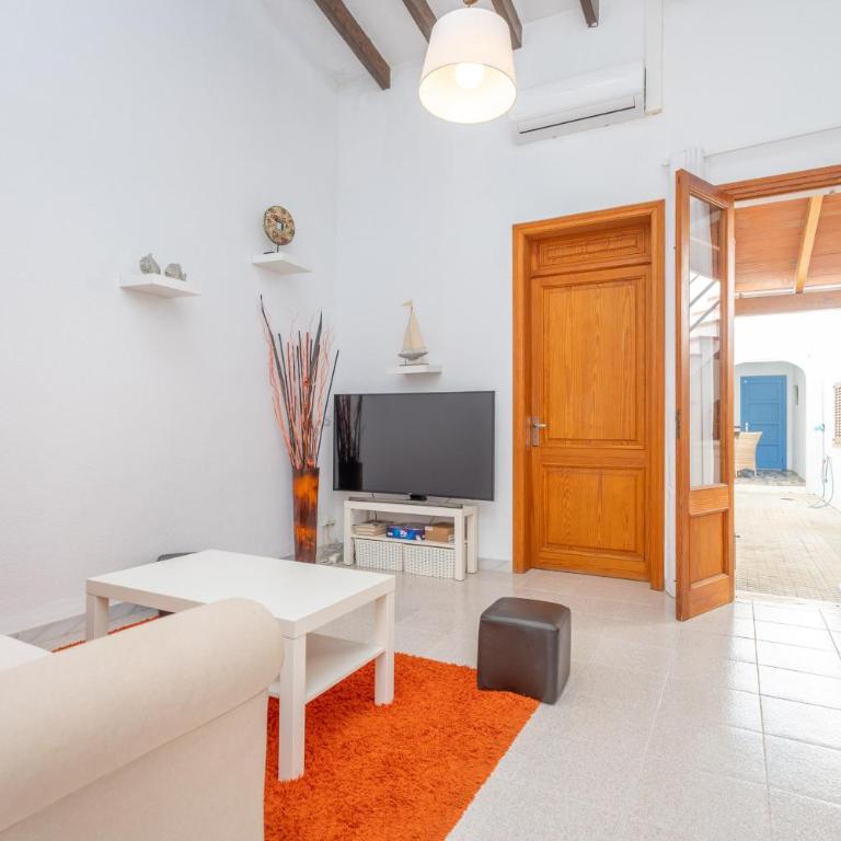 Can Calpe - Three-Bedroom Chalet - 7