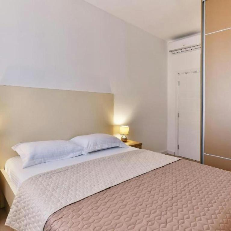 Korda Holiday apartments - Apartman sa 3 Spavaće Sobe i Pogledom na More - 7