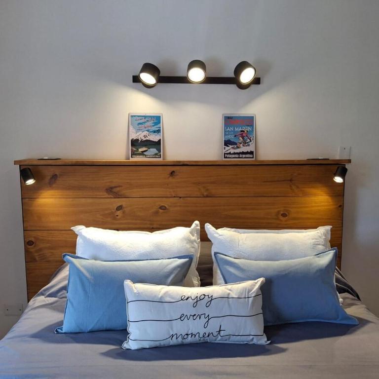 Joli Apartments - Studio 12 - One-Bedroom Apartment - 19