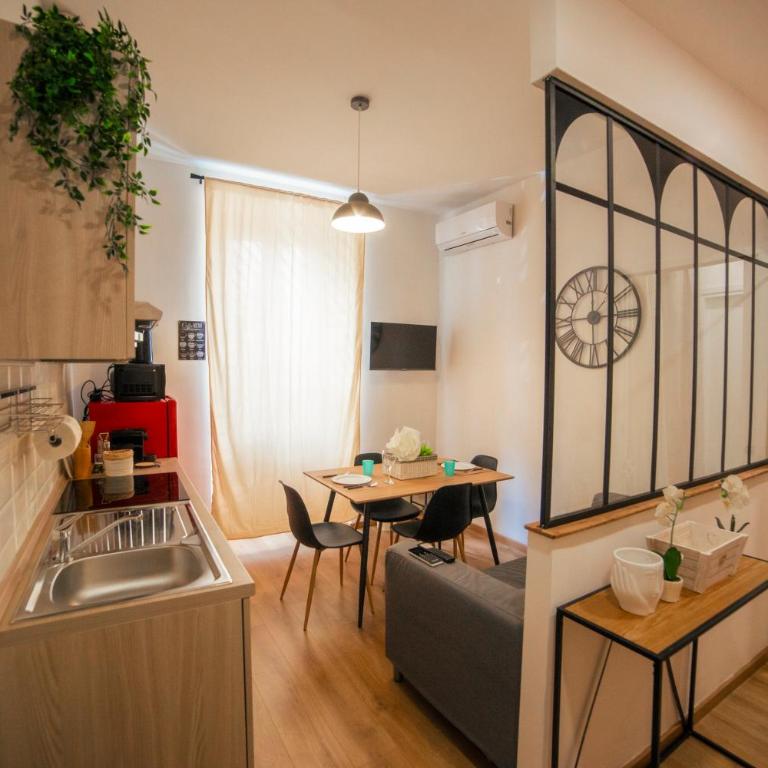 Casa Stefano at the Vatican comfort in the Heart of Rome - Appartamento con 2 Camere da Letto - 55