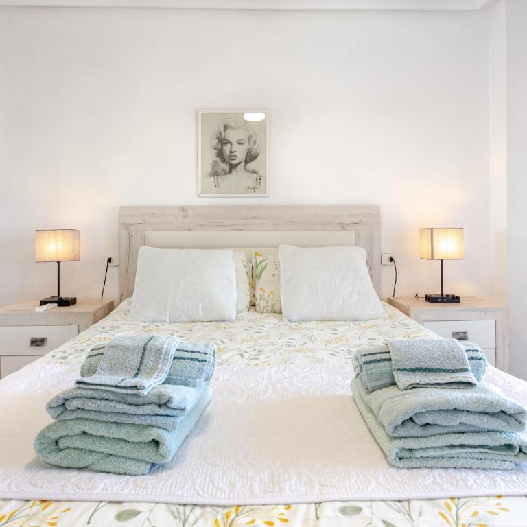 Purisima Fantastic Seaview & Walk to Everything - Apartment with Sea View - 4