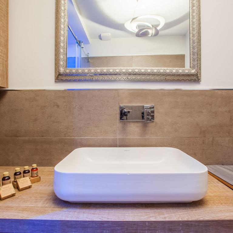 Home Boutique con Cortile-Design&Fashion District - Appartamento con 1 Camera da Letto - 33