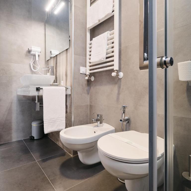 Domus Matris Guest House - Camera Matrimoniale con Patio - 2