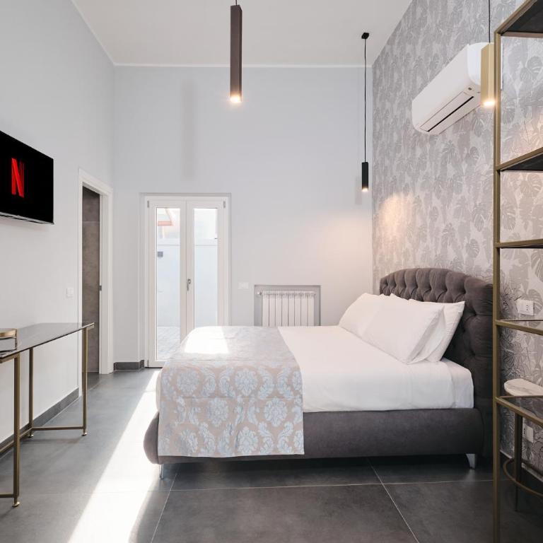 Domus Matris Guest House - Camera Matrimoniale con Patio - 10