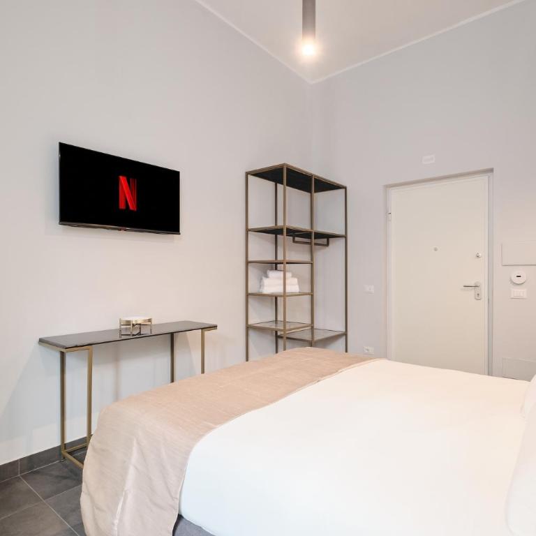 Domus Matris Guest House - Camera Matrimoniale con Patio - 4
