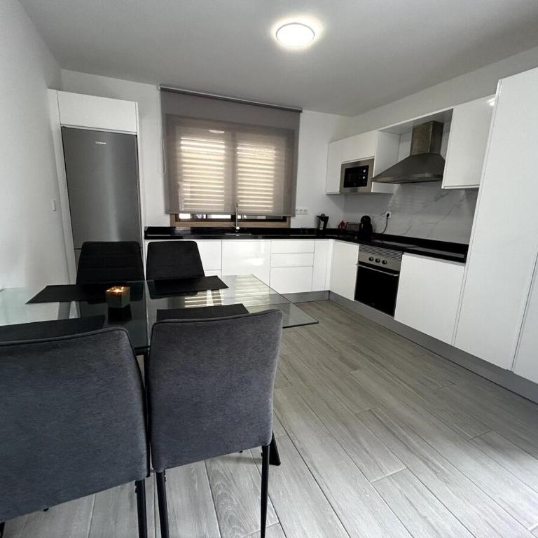 Skyview Duplex con vistas 360, Stevier - Apartamento de 1 dormitorio con terraza - 20