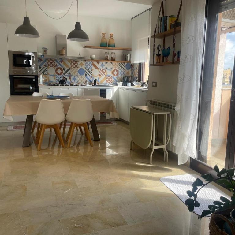 L'isola' - Appartamento con 1 Camera da Letto e Vista Mare - 2