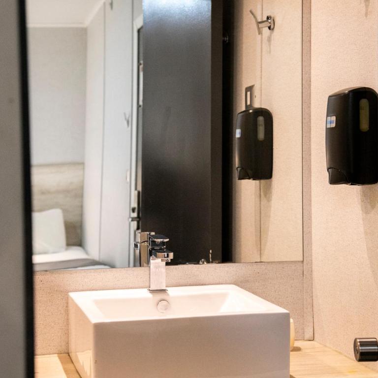 Hotel Village Chillepín - Single Room with Private Bathroom - 2
