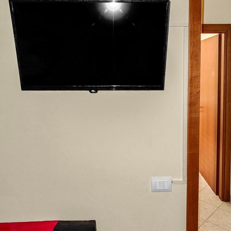 Onda Blu Apartment - Three-Bedroom Apartment - 11